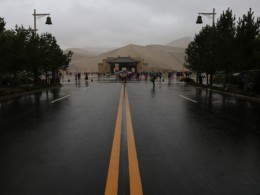 全員拼搏齊奮進，攻堅克難勇爭先